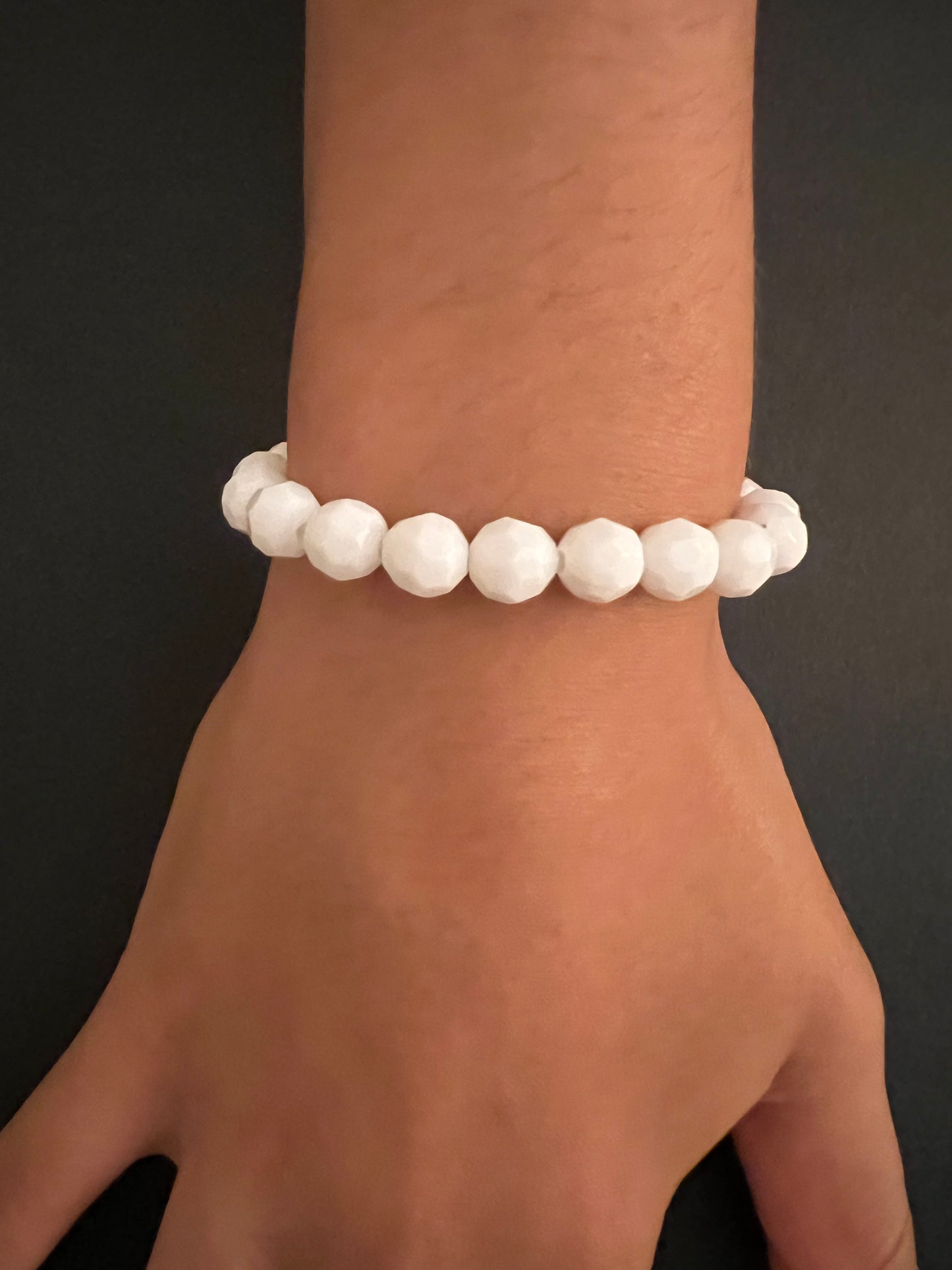 White Round Bead Bracelet